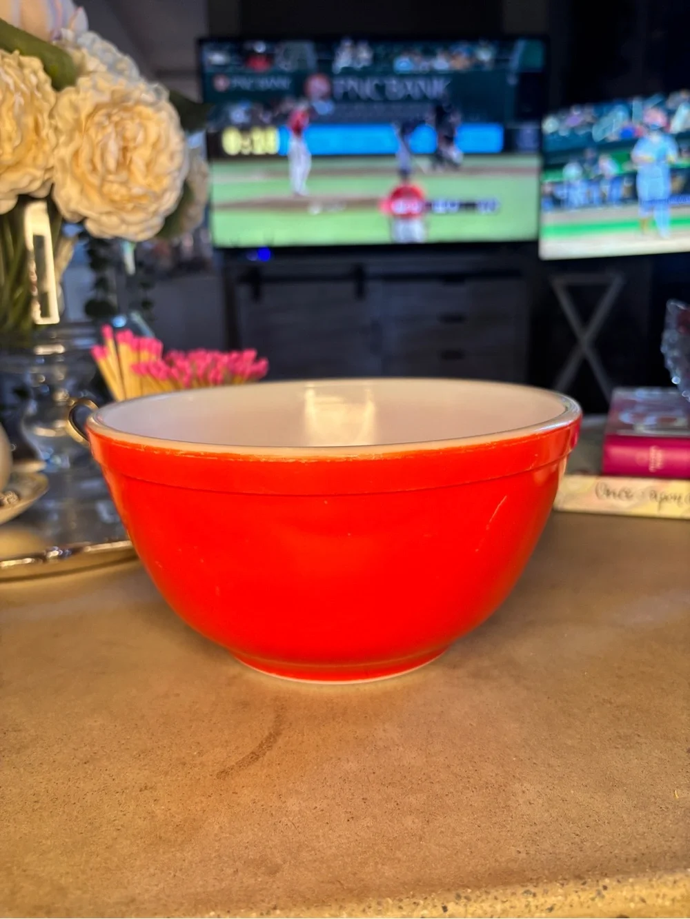 Vintage Pyrex 402 Primary Colors Red Mixing Bowl 1.5 Qt 7” Early USA